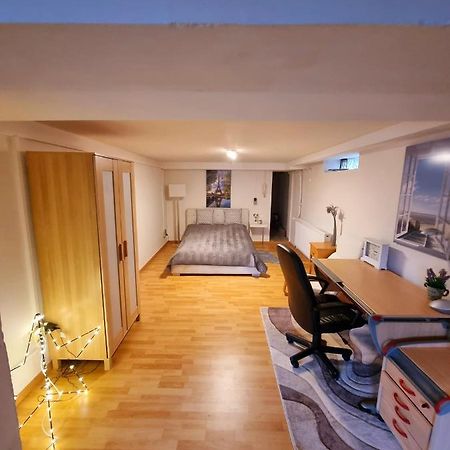 Souterrainwohnung Zentrale Lage In Detmold Buitenkant foto