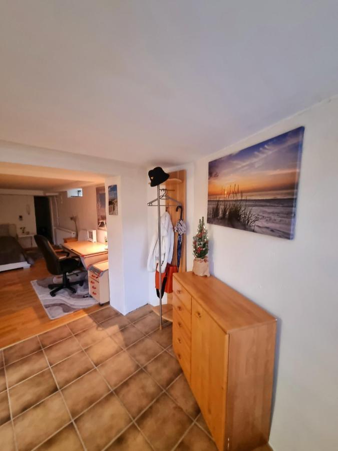 Souterrainwohnung Zentrale Lage In Detmold Buitenkant foto